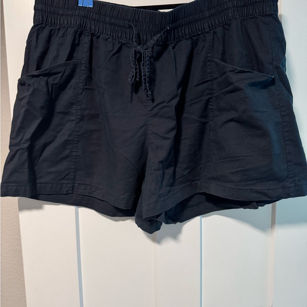 Women's Black Casual Shorts